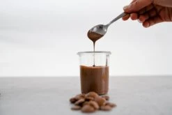 Callebaut Kuvertüre-Chips Vollmilch 1kg -Lebensmittelgeschäft 80f2dbe71a44e06c2c52a9bb4cf63c56