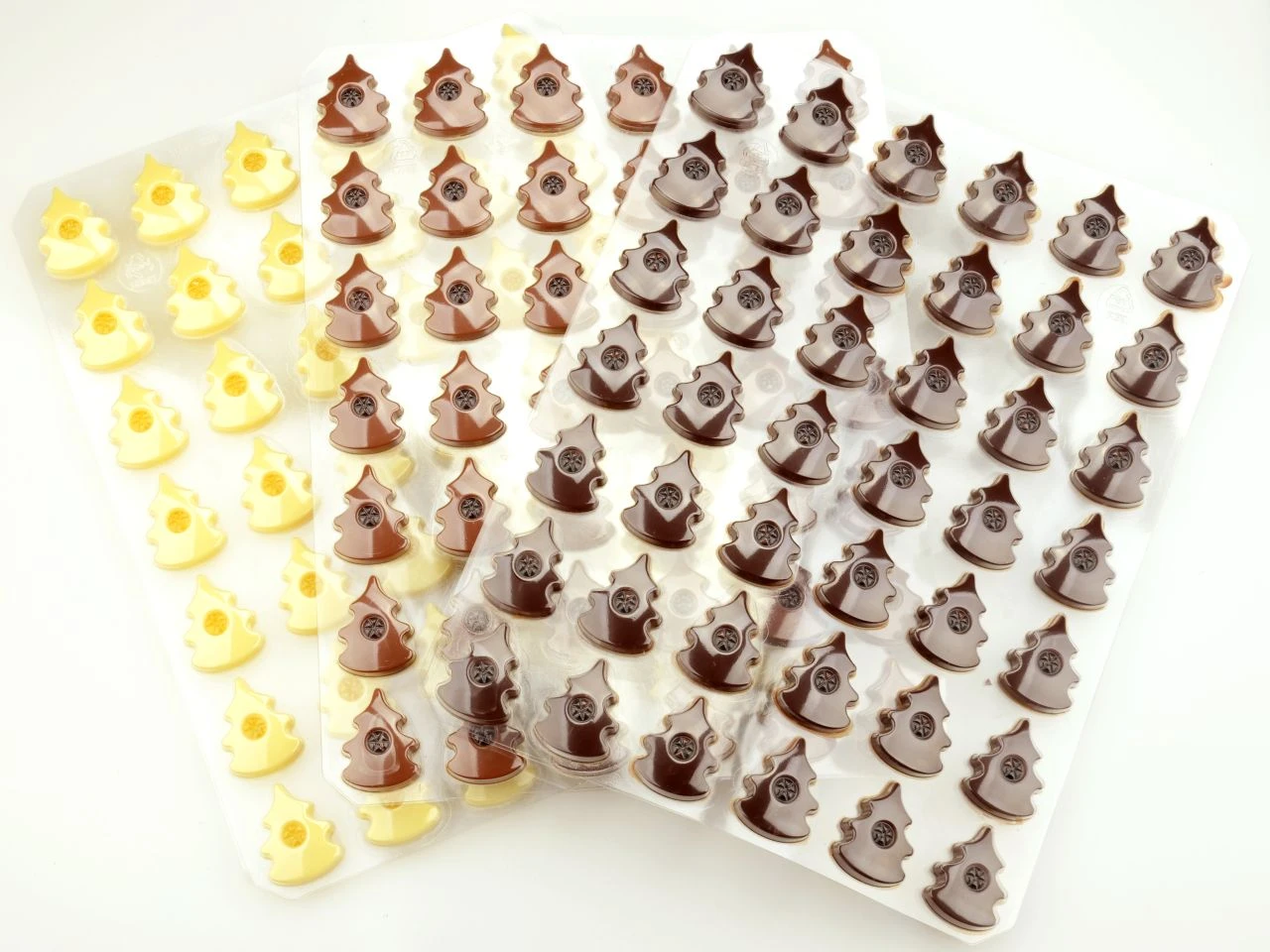 9 Folien Hohlkörper Tannenbaum Vollmilch 5 9 Folien Hohlkörper Tannenbaum Vollmilch – Bild 3