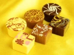 7 Folien Aufleger Karree Zartbitter 7 7 Folien Aufleger Karree Zartbitter -Lebensmittelgeschäft b08852 1