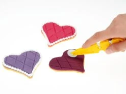 Modellierrädchen Mit 3 Aufsätzen, Gelb-Weiß 8 Modellierrädchen Mit 3 Aufsätzen, Gelb-Weiß -Lebensmittelgeschäft b15322