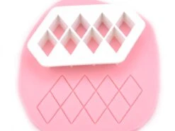 Ausstecher-Set: Optical Illusion, Kunststoff, 2er-Set 9 Ausstecher-Set: Optical Illusion, Kunststoff, 2er-Set -Lebensmittelgeschäft b35992