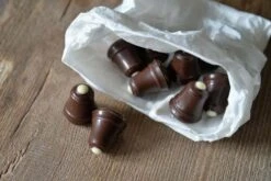 Glocken-Hohlkörper Zartbitter 63 Stück -Lebensmittelgeschäft b46da2b849ede47665facb1efed932a0