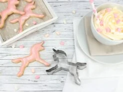 Backmischung Einhorn-Cookie-Mix, Inkl. Ausstecher & Rosa Glasur
