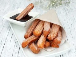 Backmischung Churros, Inkl. Zimtzucker-Mix, 480 G
