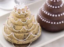 Nordic Ware: Aluguss-Backform Tiered Cakelet, Antihaft, 1,4 L, 6 Mulden á 9 X 7 Cm