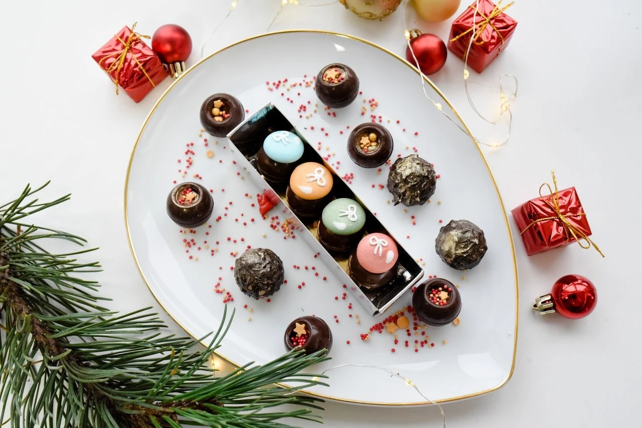 Trüffel-Hohlkugeln Zartbitter 63 Stück 4 Trüffel-Hohlkugeln Zartbitter 63 Stück – Bild 2